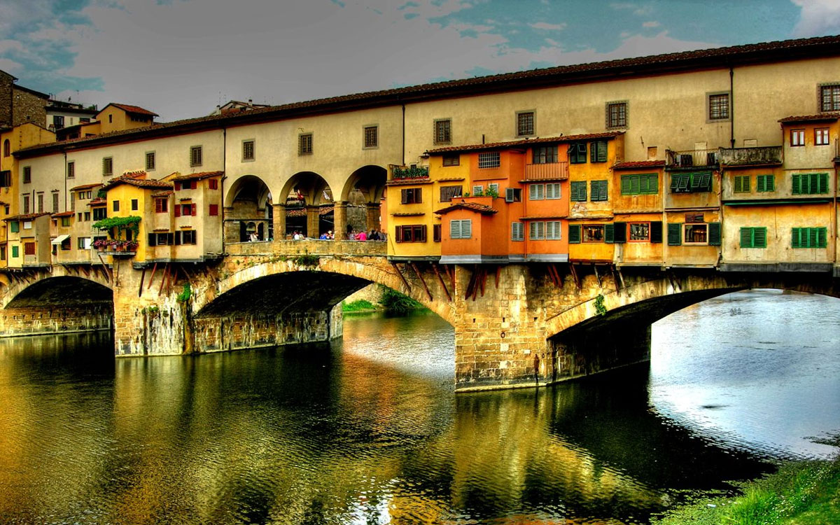 韦奇奥桥 - Ponte Vecchio | Secret World Trip Planner