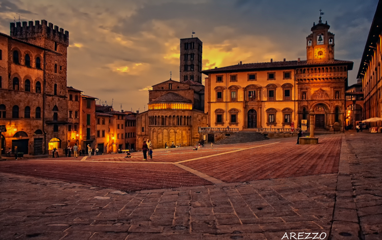 Pieve di Santa Maria ، عمل فني رائع - Arezzo | Secret World Trip Planner