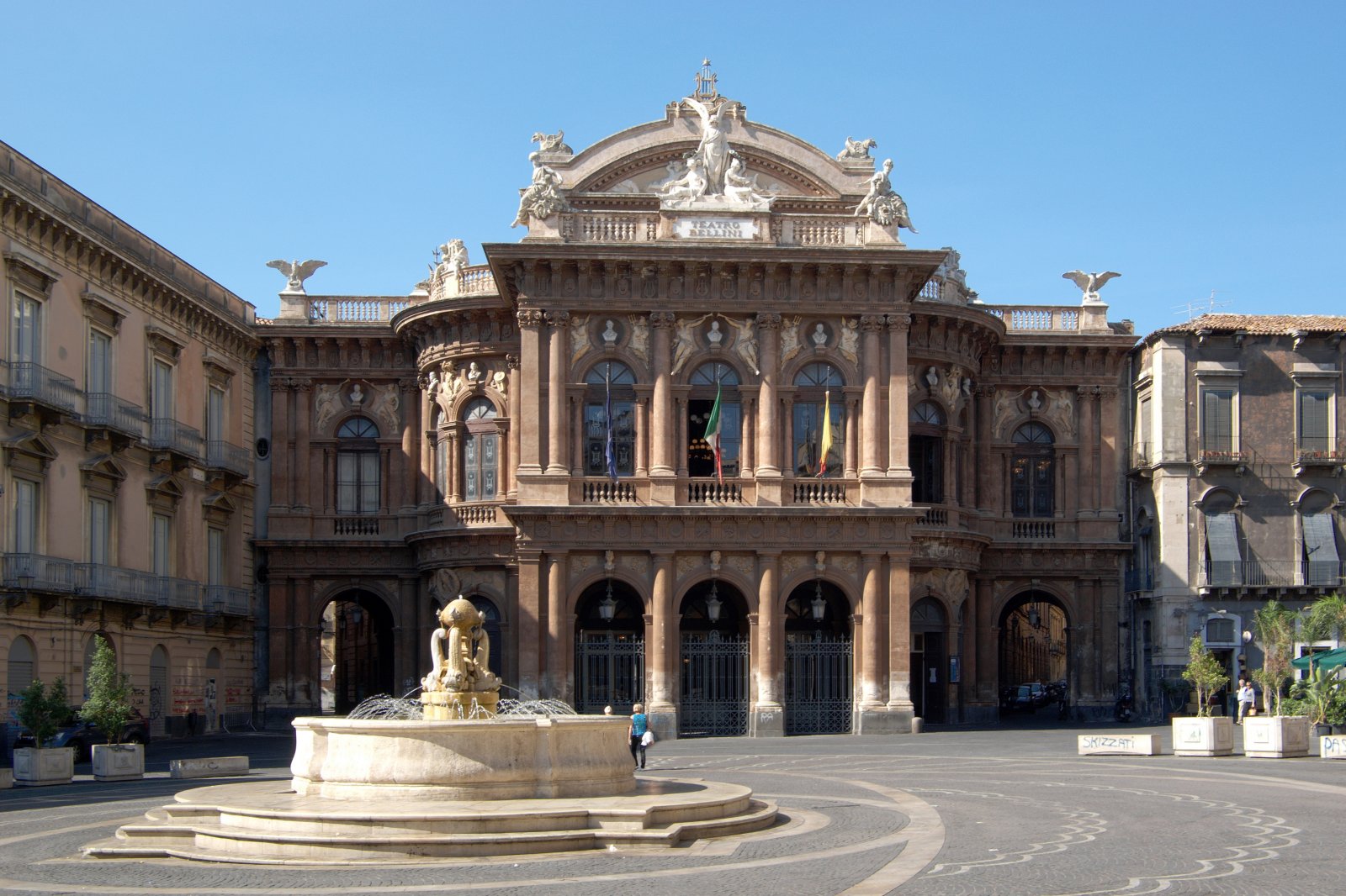 Catane entre en scène : le théâtre Bellini - Catania | Secret World Trip Planner