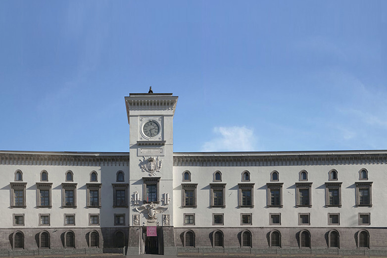 Castel Capuano : le plus ancien de Naples - Napoli | Secret World Trip Planner