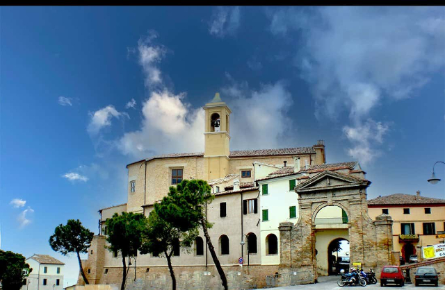 Morro d'Alba, the village of Lacrima wine - Morro d'Alba | Secret World Trip Planner