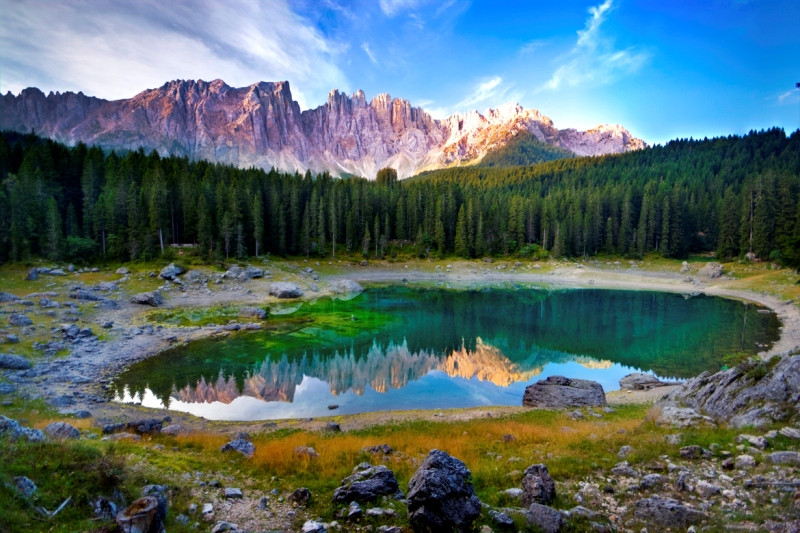 ਕੇਰੇਜ਼ਾ ਝੀਲ - Lago di Carezza | Secret World Trip Planner
