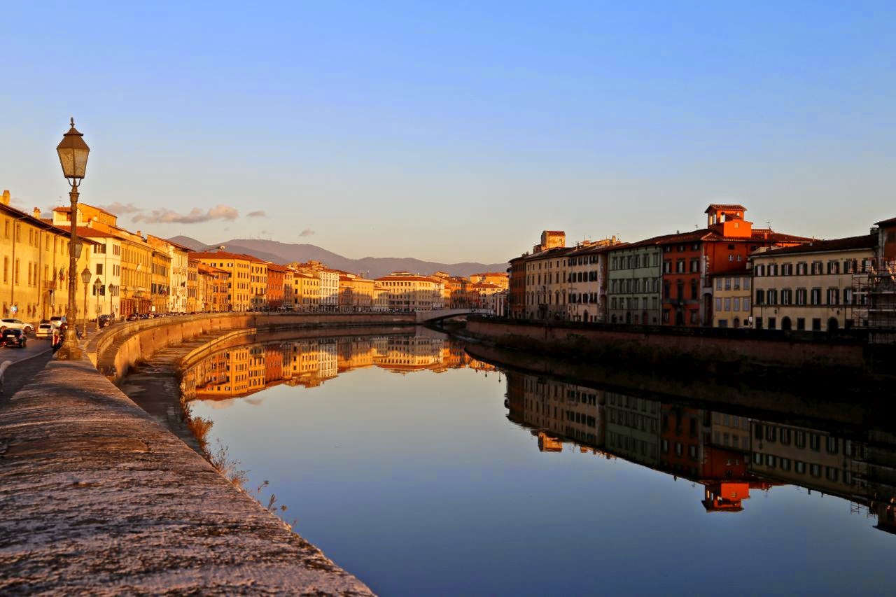 พาลาซโซบลู - Pisa | Secret World Trip Planner