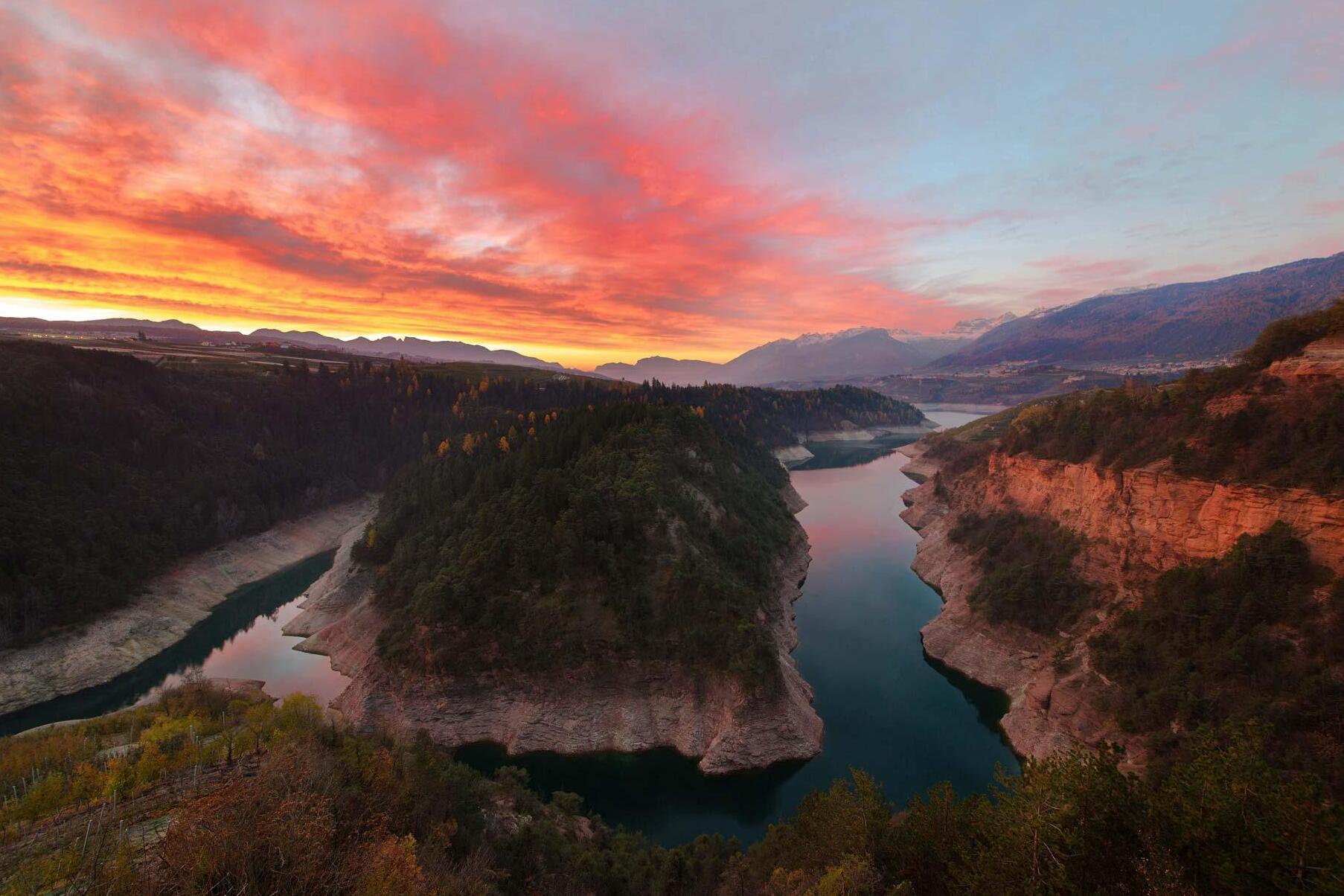 See von Santa Giustina - Lago di Santa Giustina | Secret World Trip Planner