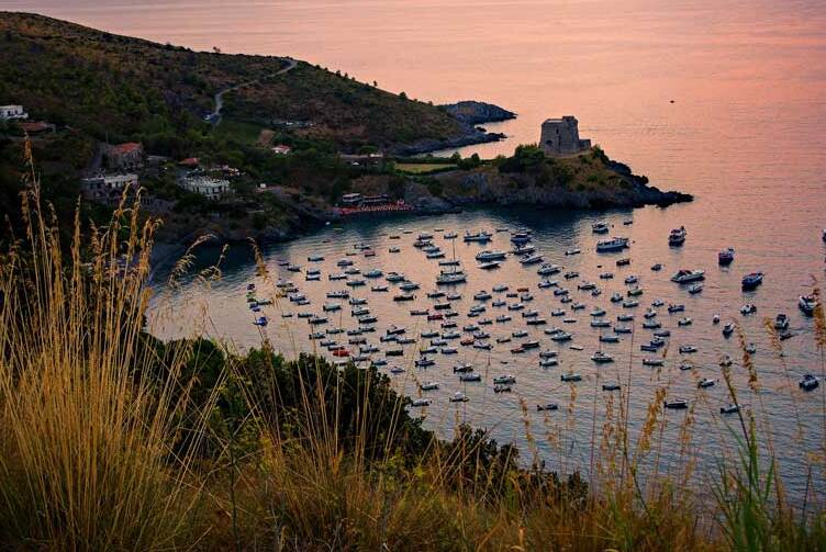 A fermosa praia de San Nicola Arcella - San Nicola Arcella | Secret World Trip Planner