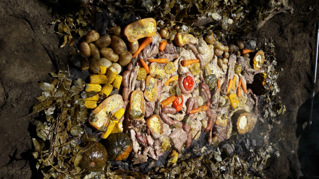 Le Curanto - Punta Arenas | Secret World Trip Planner