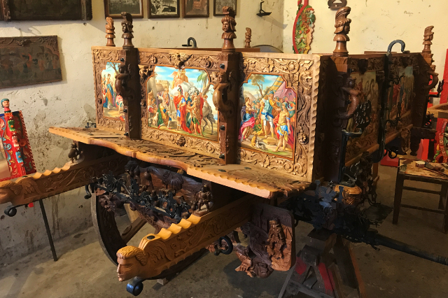 Rouge cinabre -Bottega d'Arte - Ragusa | Secret World Trip Planner