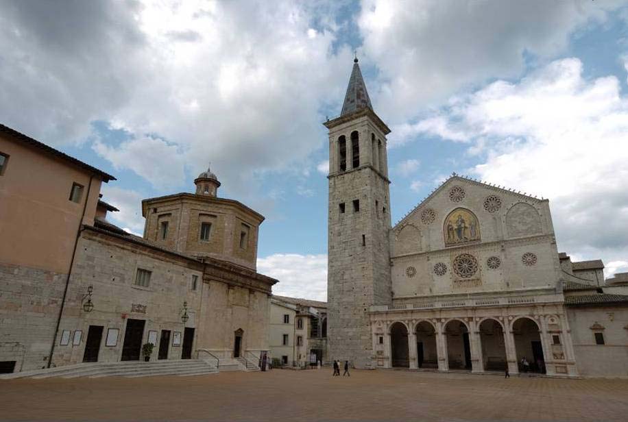 Catedral de Santa María Assunta - Spoleto | Secret World Trip Planner