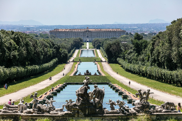 Le palais royal de Caserte - Caserta | Secret World Trip Planner