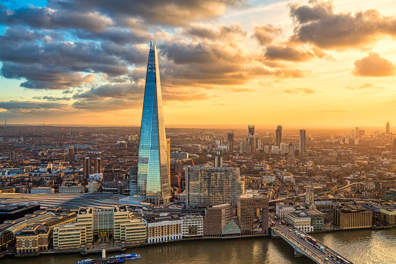 القشرة - 32 London Bridge St | Secret World Trip Planner