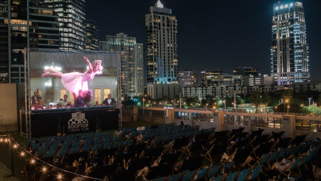 屋上シネマクラブでスカイハイ映画を：映画体験のレベルアップ - New York | Secret World Trip Planner