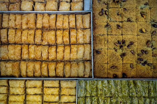 Baklava: Una dolce storia a strati in Grecia - Athina | Secret World Trip Planner