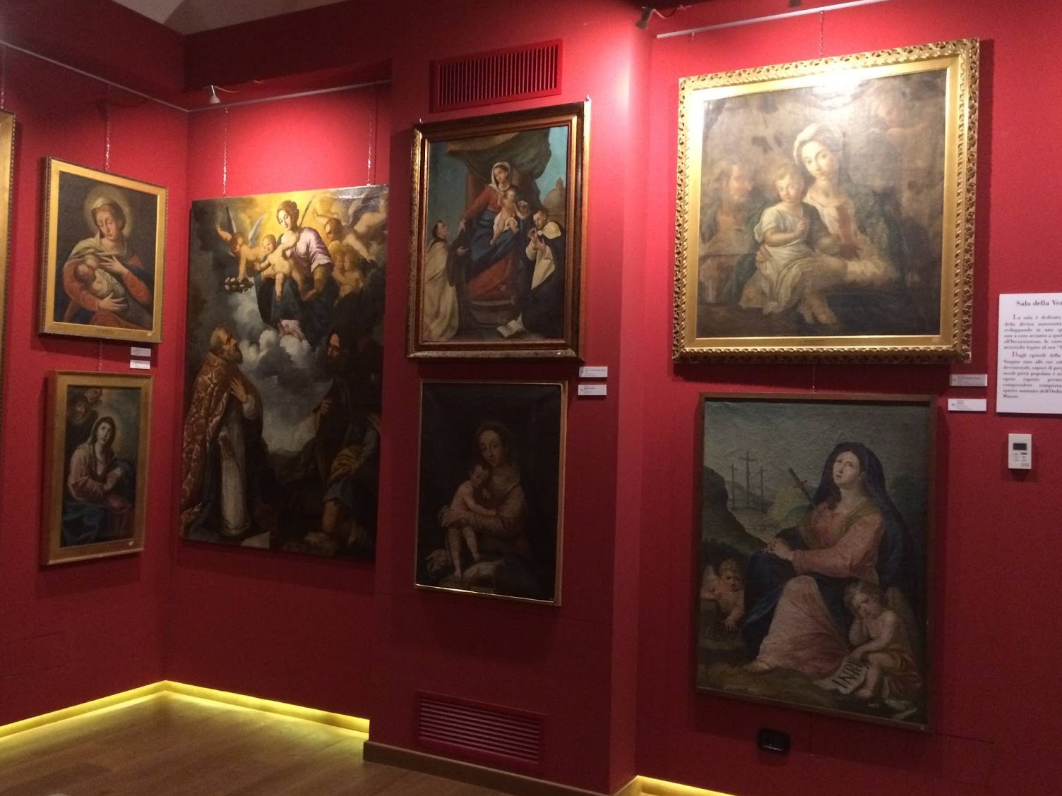 La galerie d'art franciscaine de Caracciolo — Lecce