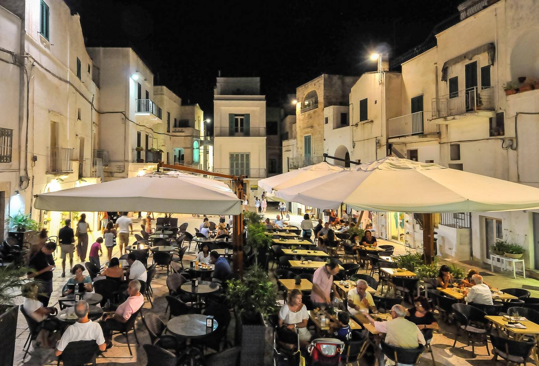 Cisternino et ses célèbres boucheries - Cisternino | Secret World Trip Planner