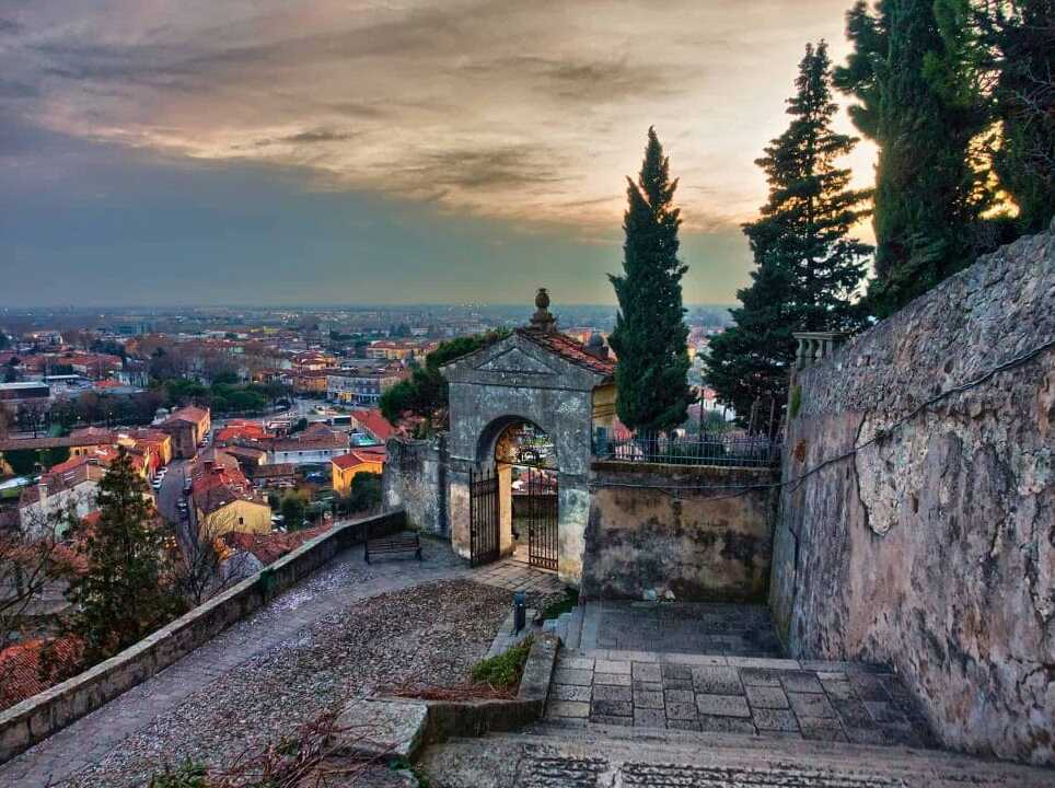 Monselice ir septynių bažnyčių legenda - Monselice | Secret World Trip Planner