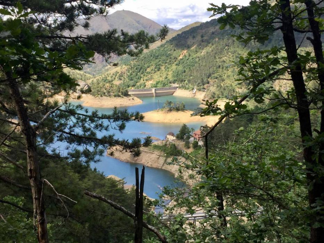 Gorzente ko'llarining yo'li - Laghi del Gorzente | Secret World Trip Planner