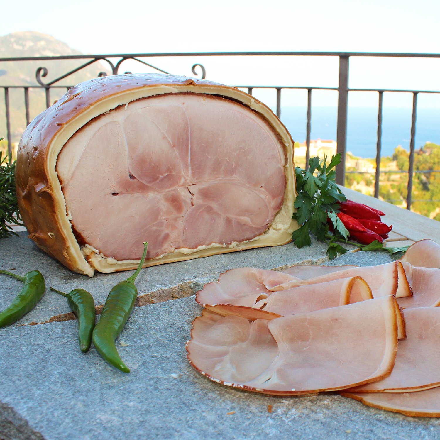 Gekochter Schinken in Brotkruste - Trieste | Secret World Trip Planner