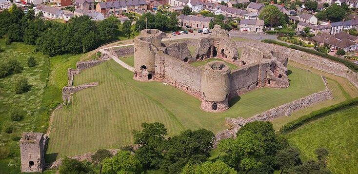 Le Château de Rhuddlan — Castle St