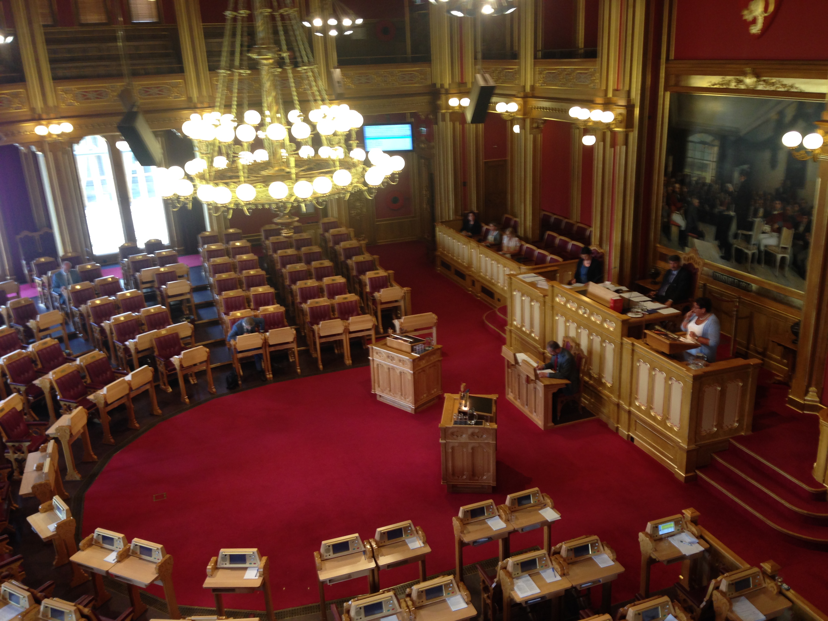 Oslo | Le Storting, le Parlement norvégien - Karl Johans gate 22 | Secret World Trip Planner