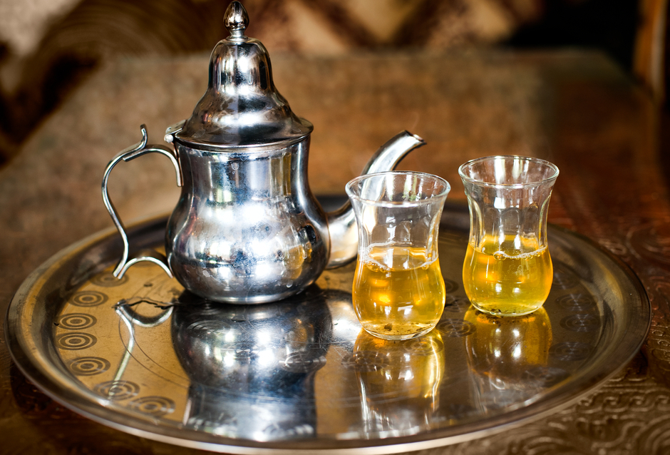 Le célèbre thé à la menthe du Maroc