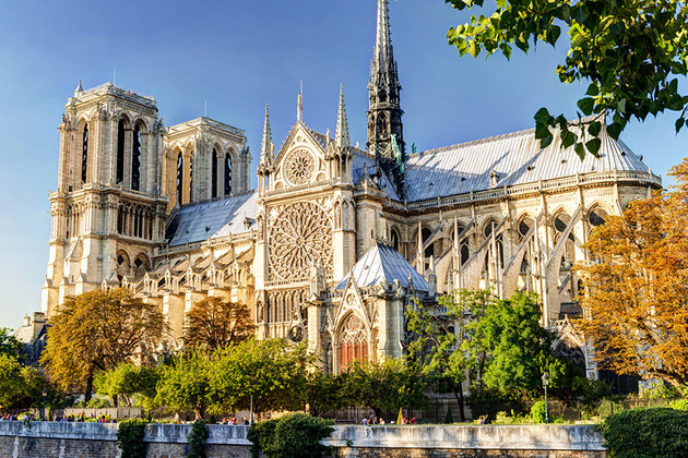 Παναγία των Παρισίων - Paris | Secret World Trip Planner