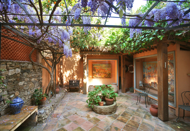 Das Haus der Schmetterlinge - Saint-Tropez | Secret World Trip Planner