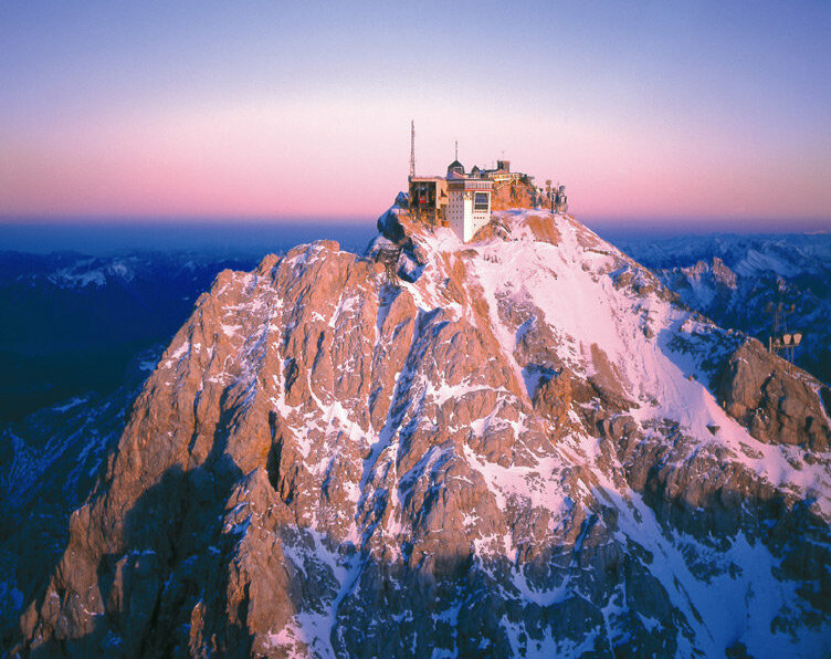 Zugspitze, le plus haut sommet d'Allemagne — Garmisch-Partenkirchen