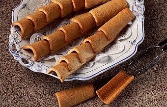 Biscotti del Piemonte: I Coppi di Langa - Canelli | Secret World Trip Planner