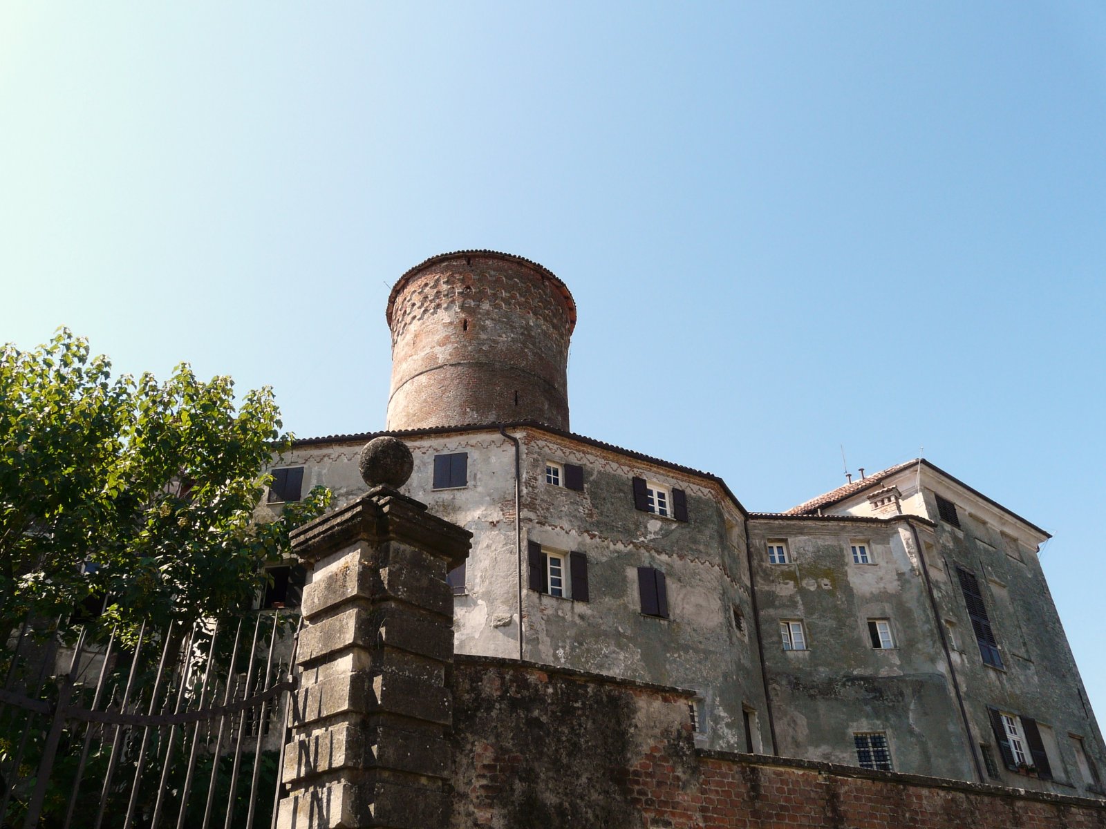 Castelo de Rocca Grimalda - Rocca Grimalda | Secret World Trip Planner