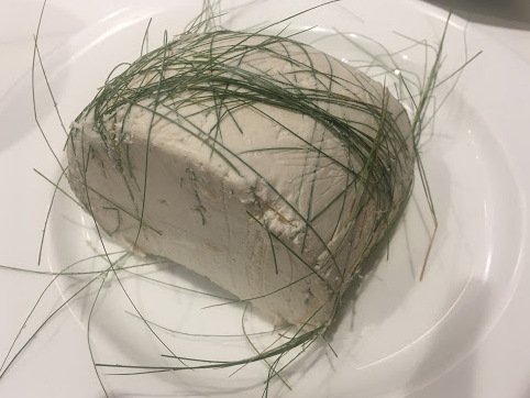Il Seirass di Latte o Ricotta Piemontese - Val Chisone | Secret World Trip Planner