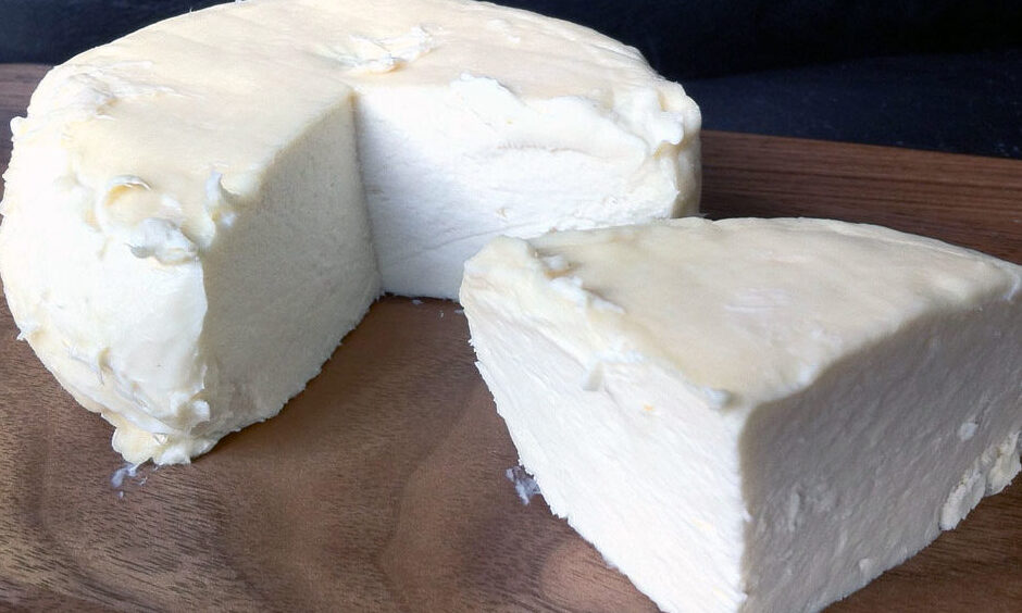 Les fromages du Piémont : Robiola d'Alba - Alba | Secret World Trip Planner
