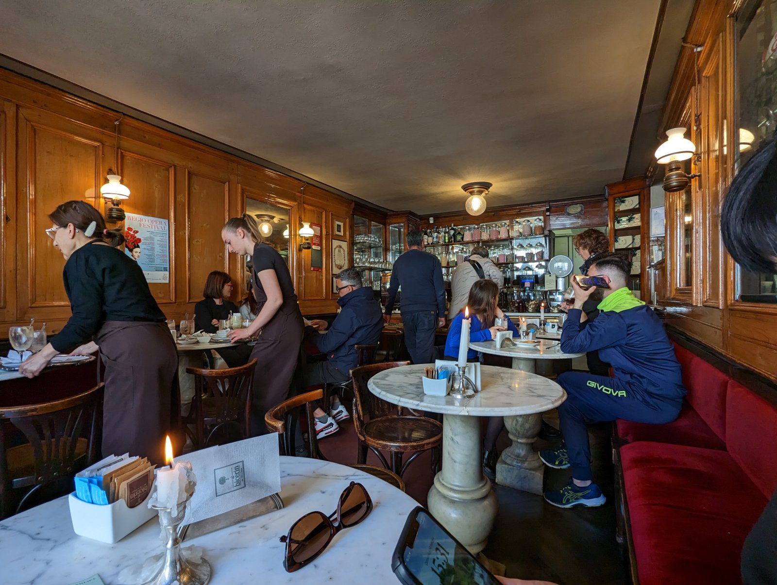 Turin et la célèbre boisson gazeuse Bicerin - Torino | Secret World Trip Planner