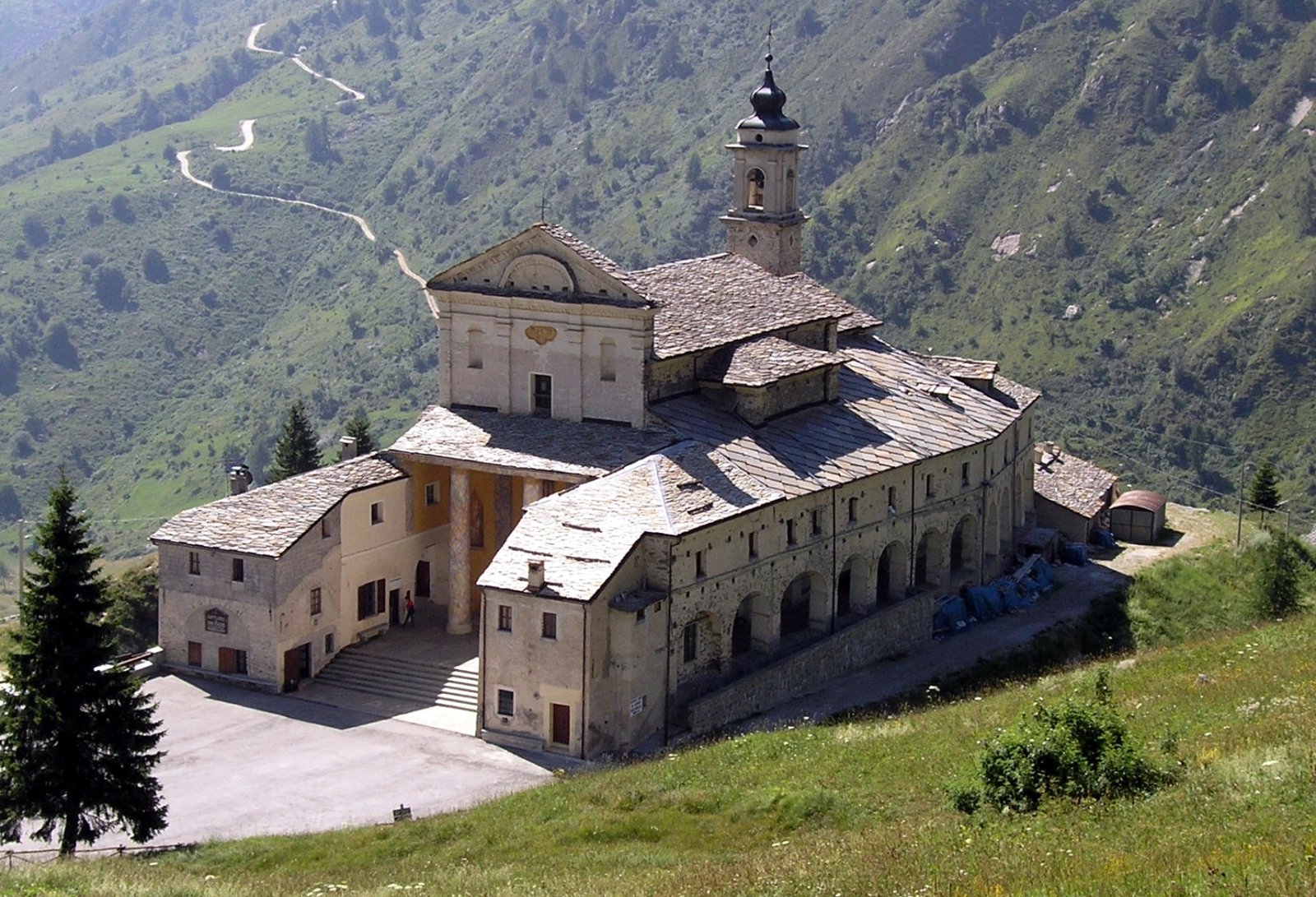 Sanctelmagno - Castelmagno | Secret World Trip Planner