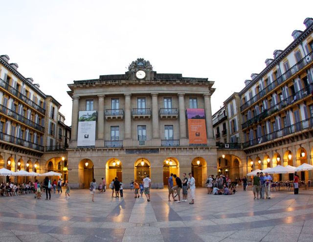 Place de la Constitution - Donostia | Secret World Trip Planner